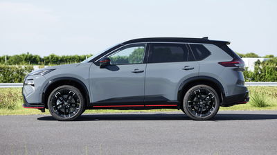 Nissan X-Trail Nismo - side