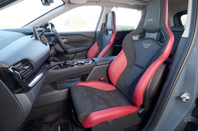 Nissan X-Trail Nismo - interior