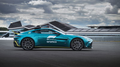 Aston Martin Vantage S safety car - side