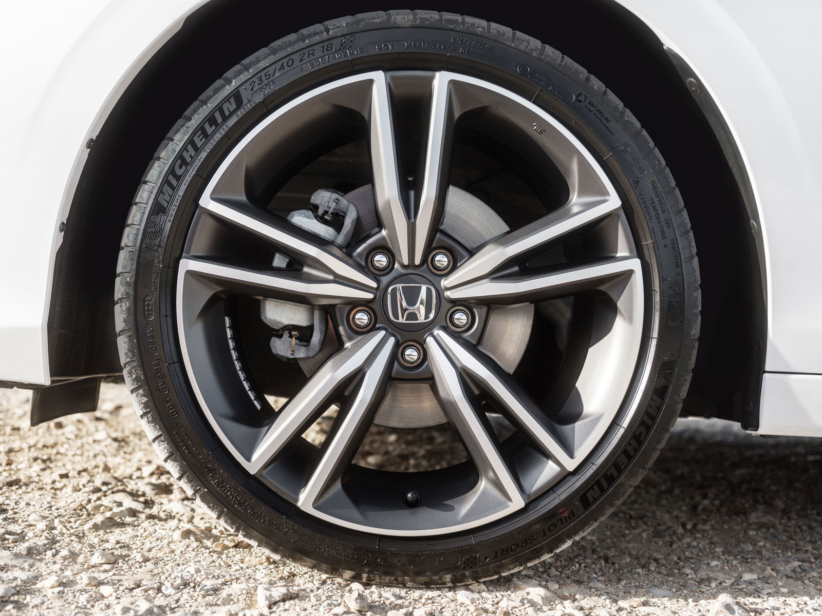 Honda Civic Hybrid - wheel detail
