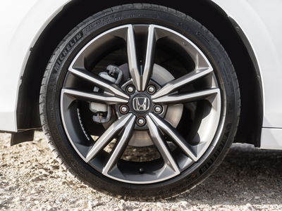 Honda Civic Hybrid - wheel detail