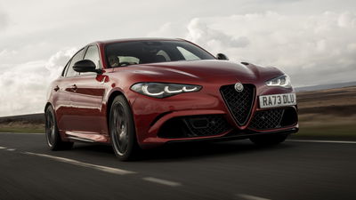 Alfa Romeo Giulia Quadrifoglio - front, driving