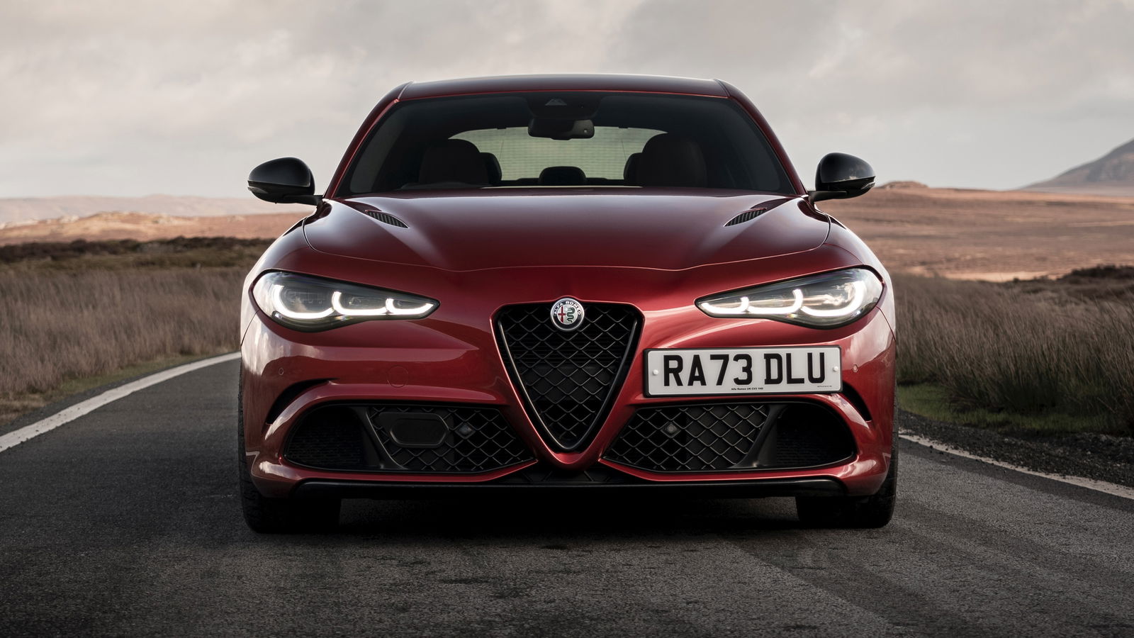 Alfa Romeo Giulia Quadrifoglio - front, static
