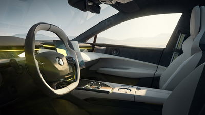 Lotus Emeya, interior