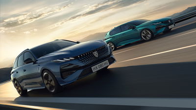 Peugeot 308 SW and 308 - front