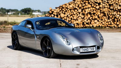 TVR T440R - front