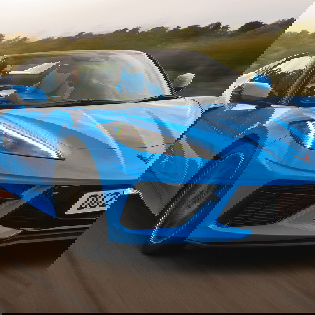 C8 Chevrolet Corvette Stingray Convertible UK spec, front
