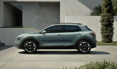 Kia Stonic - side