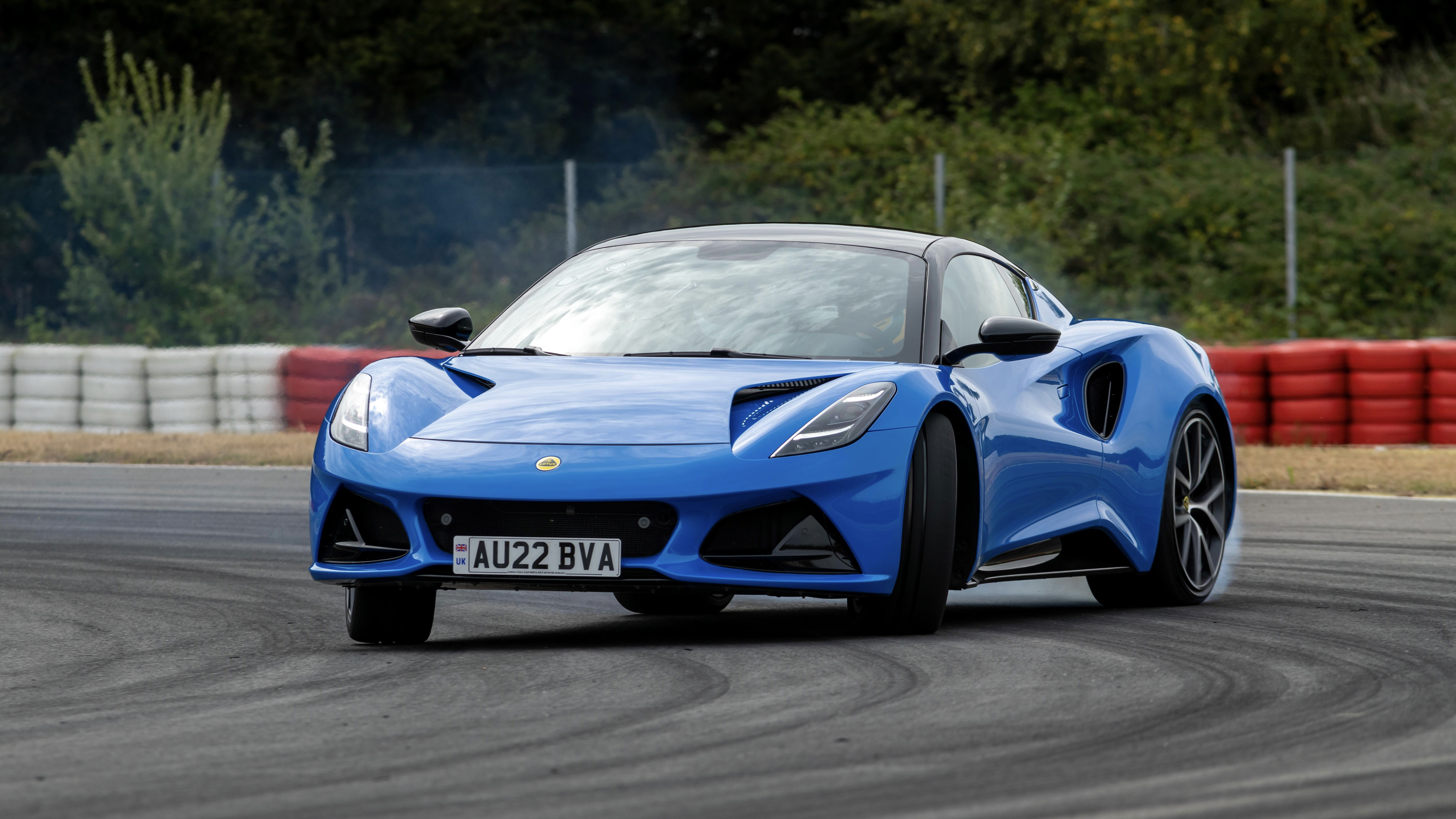 Lotus Emira