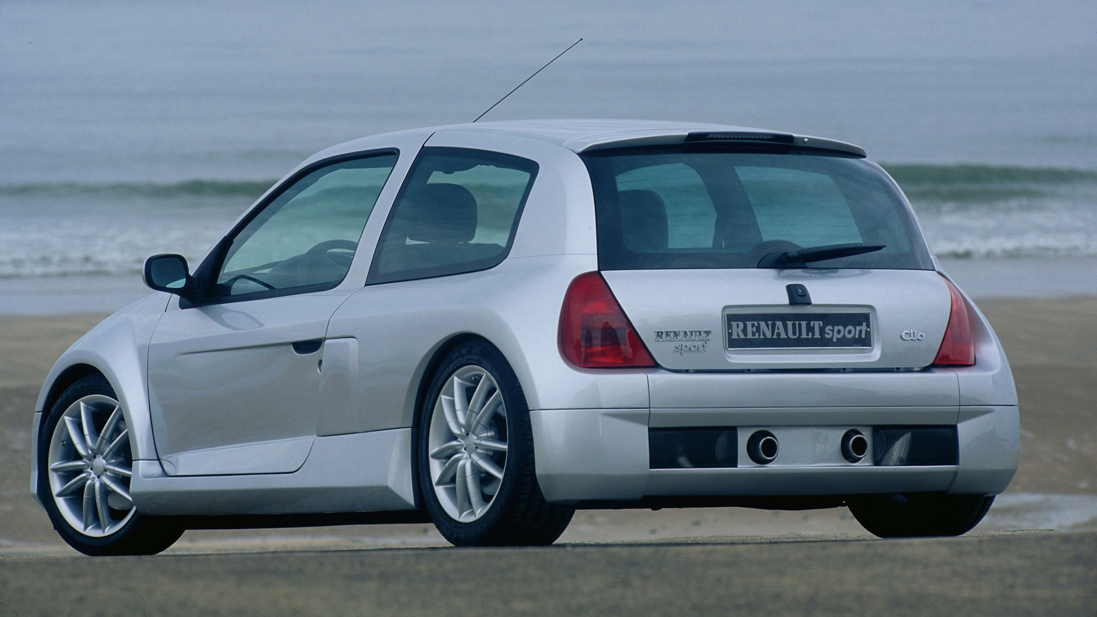 Renault Clio V6