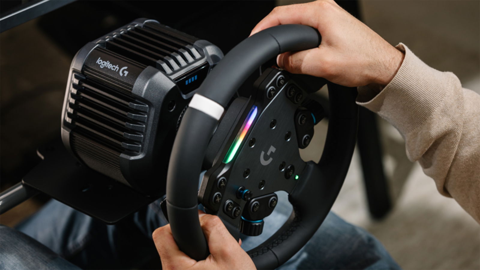 Logitech RS50