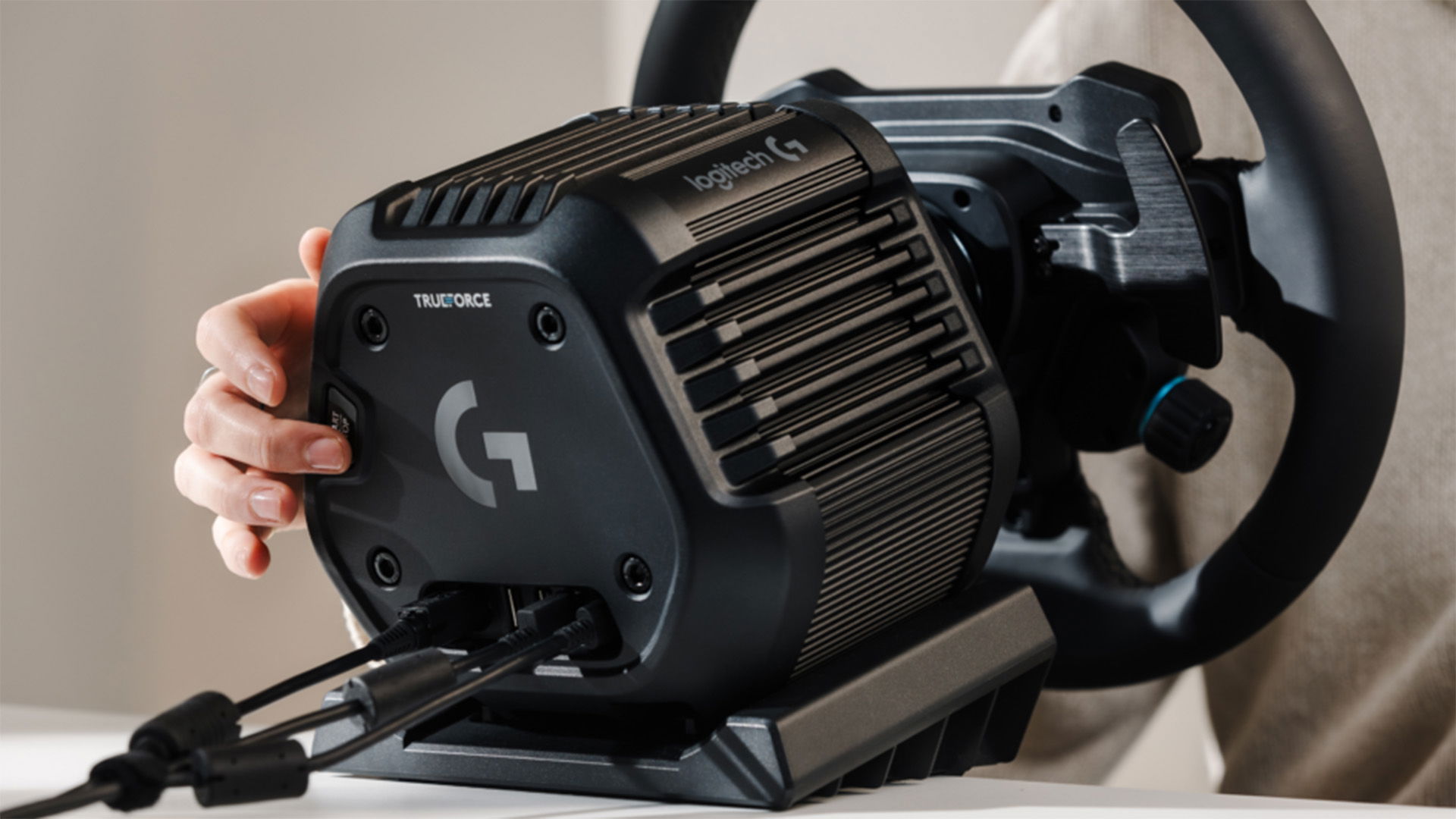 Logitech RS50