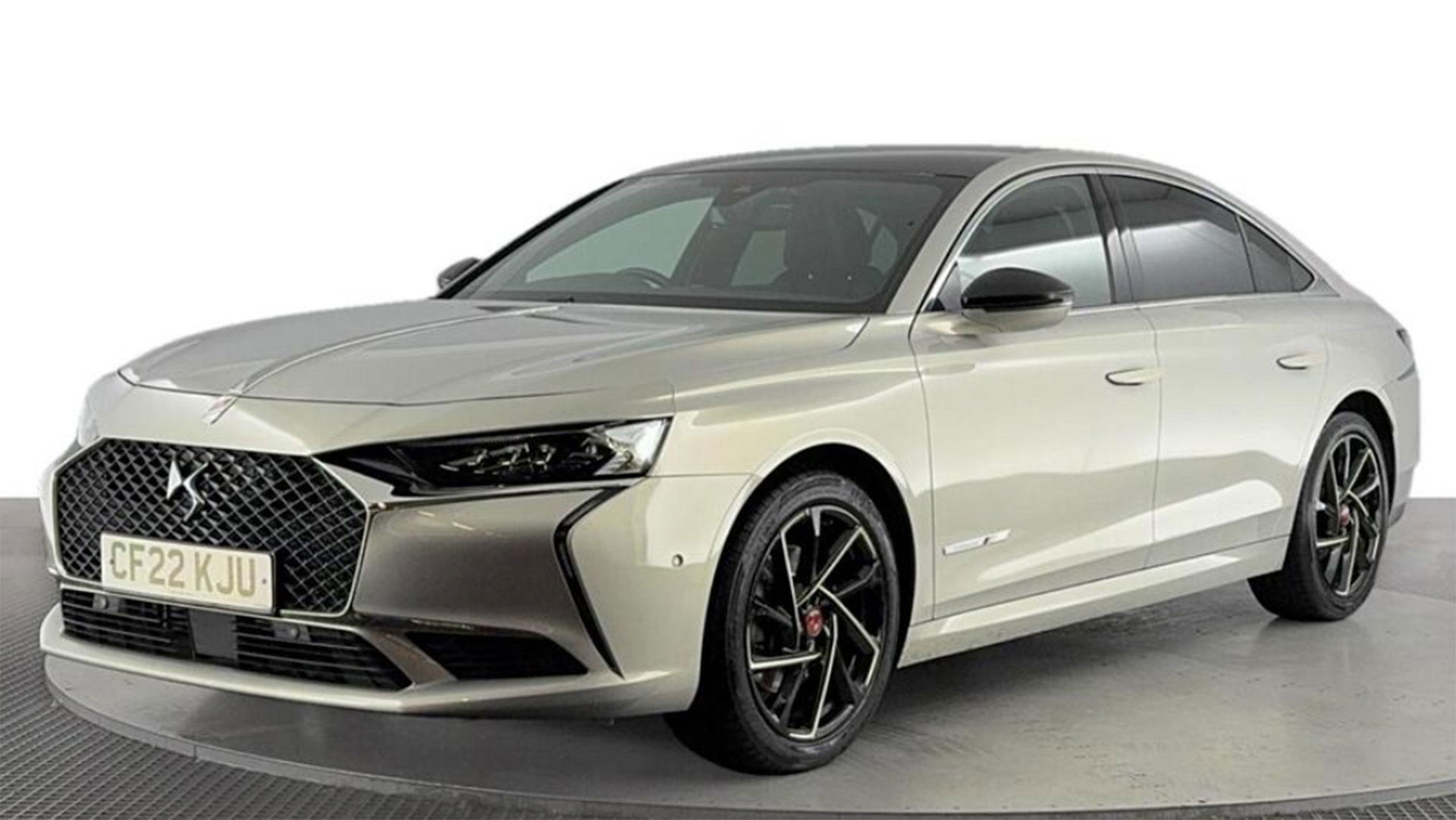 DS 9 - front