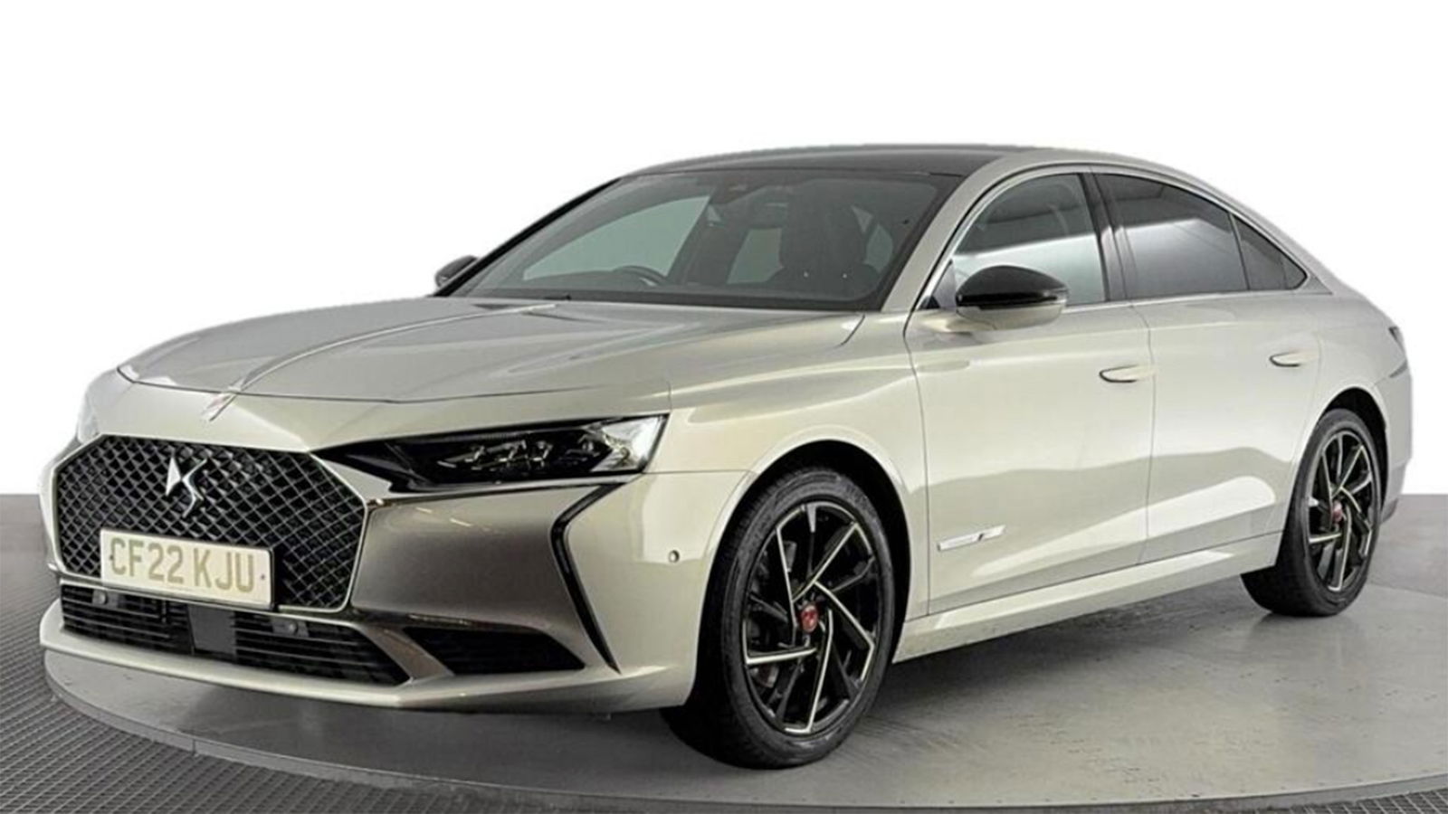 DS 9 - front