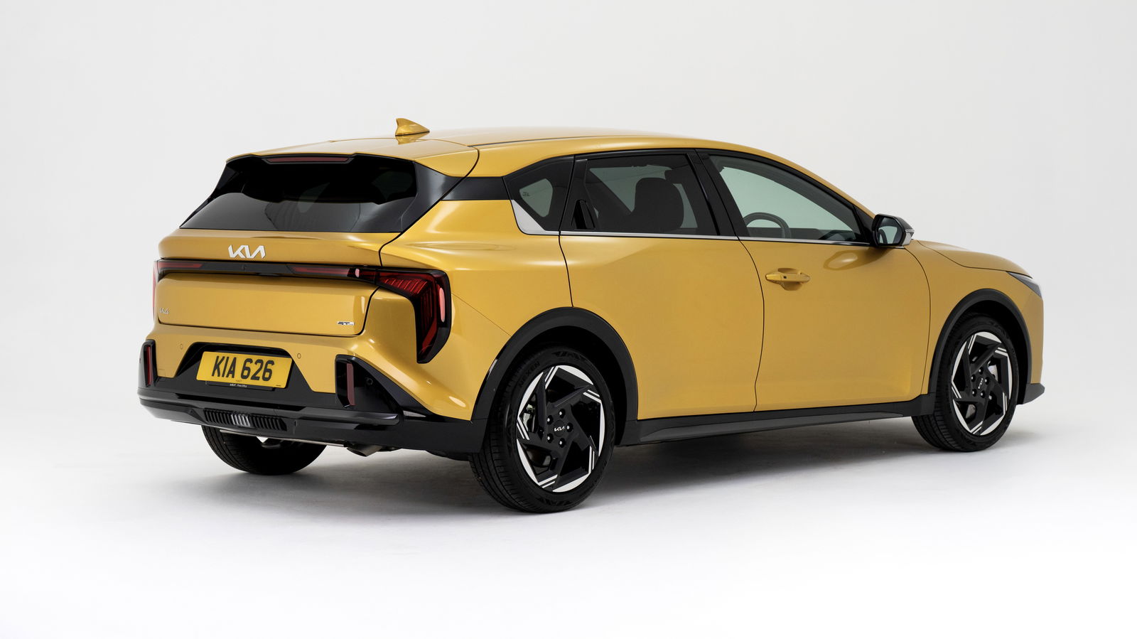Kia K4 - rear