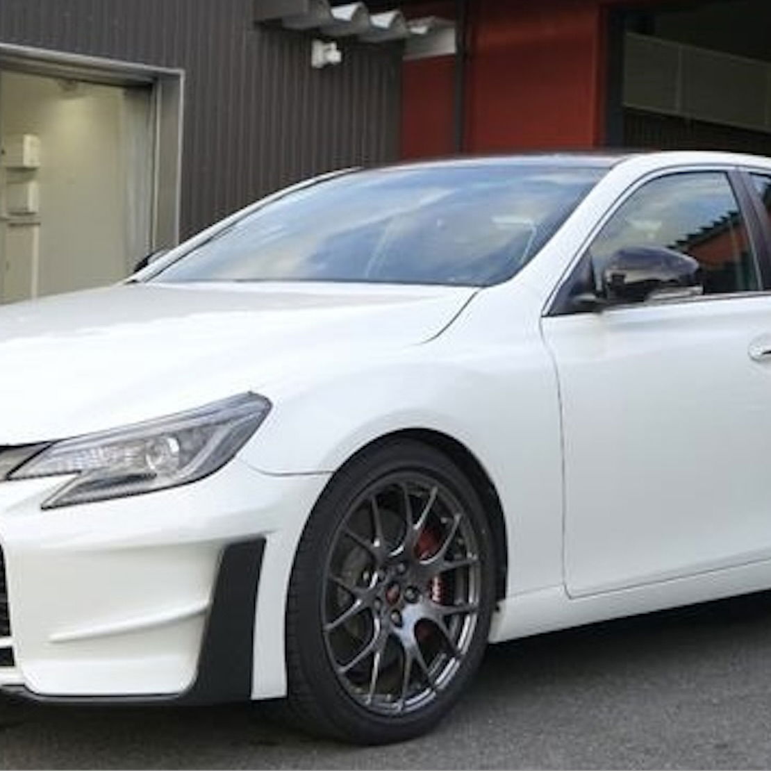 Toyota Mark X GRMN - front