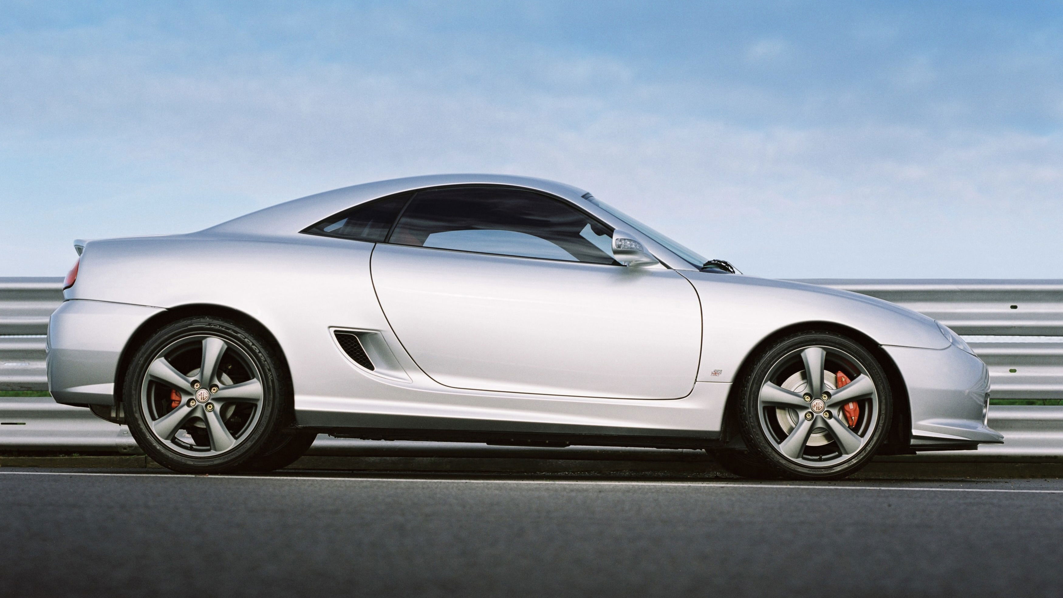 MG GT Concept - side