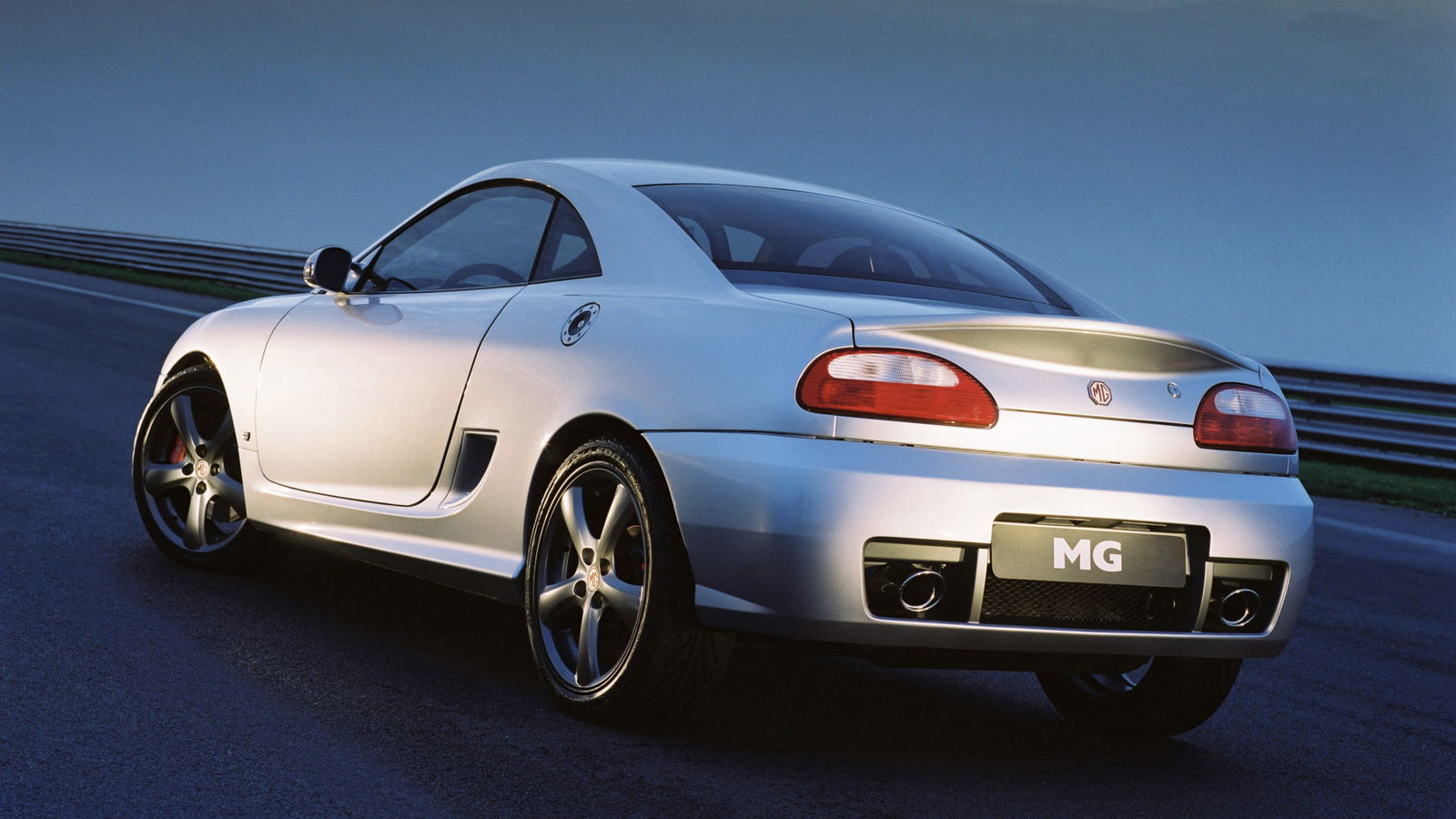 MG GT Concept - rear