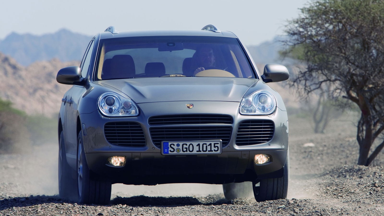 Porsche Cayenne E1
