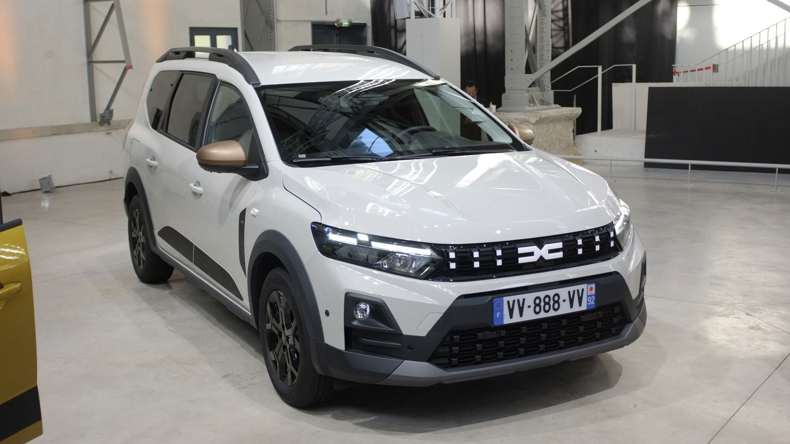 Dacia Jogger facelift - front