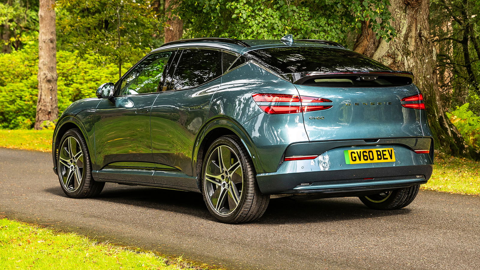 2025 Genesis GV60, rear