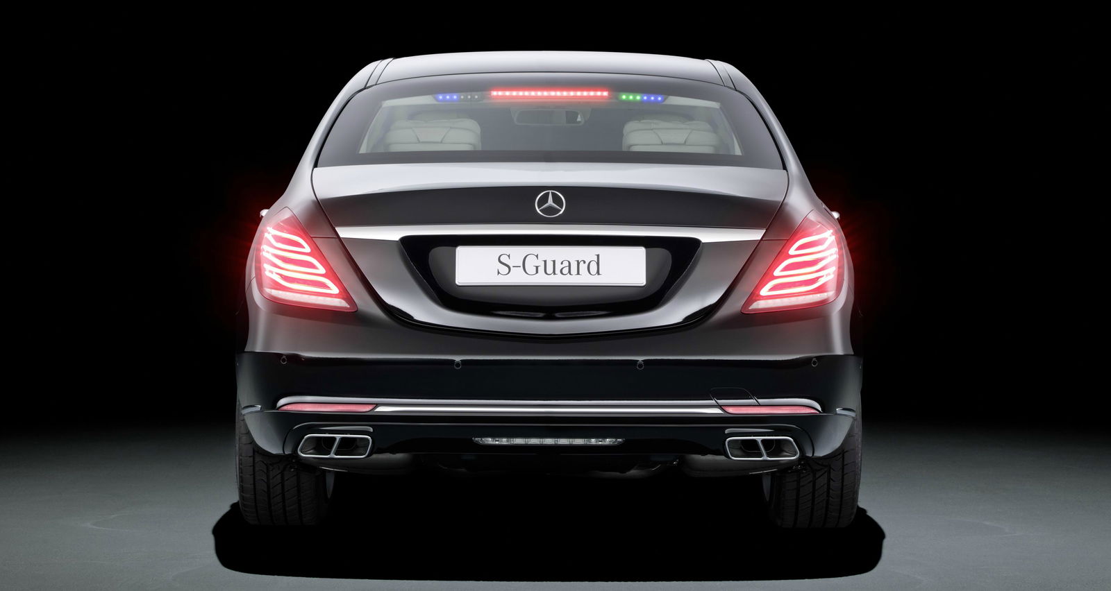 The Mercedes S600 Guard Is A Bomb-Proof Luxury Limo With Volvo-Like Strength