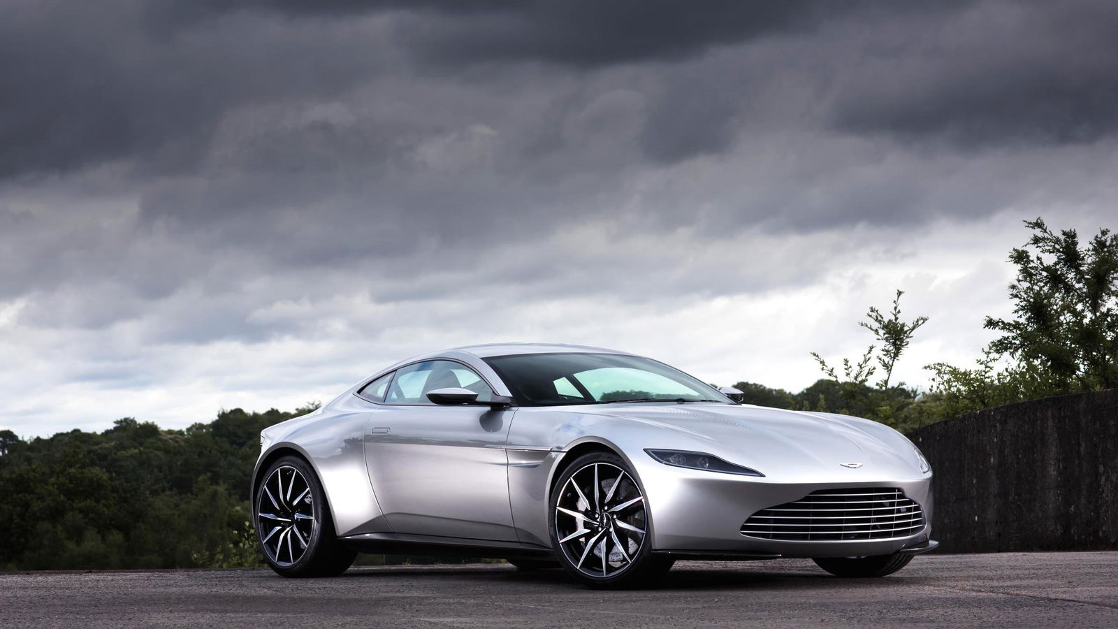 James Bond's Aston Martin DB10 Could Be Yours If You Have A Spare £1 Million