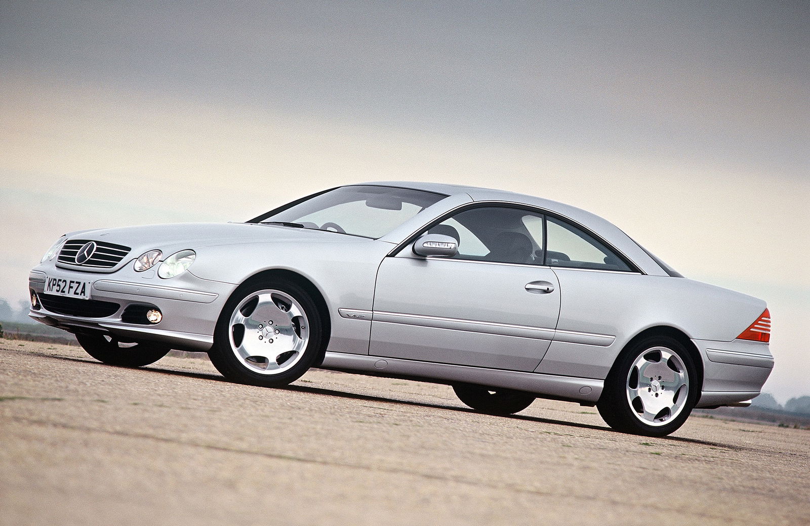 Mercedes-Benz CL600