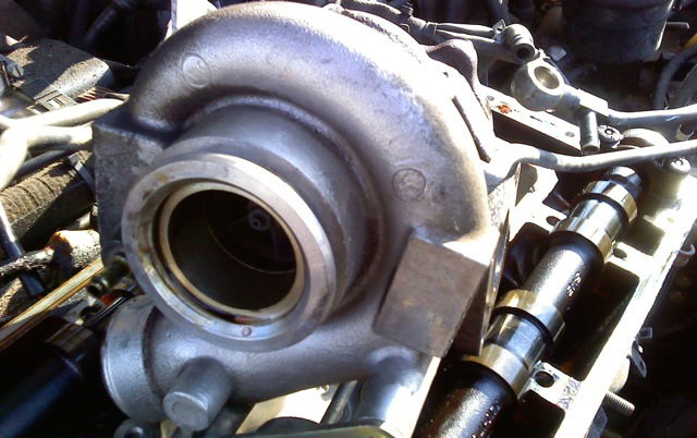 The Pros And Cons Of Turbochargers Vs Superchargers: Engineering Explained