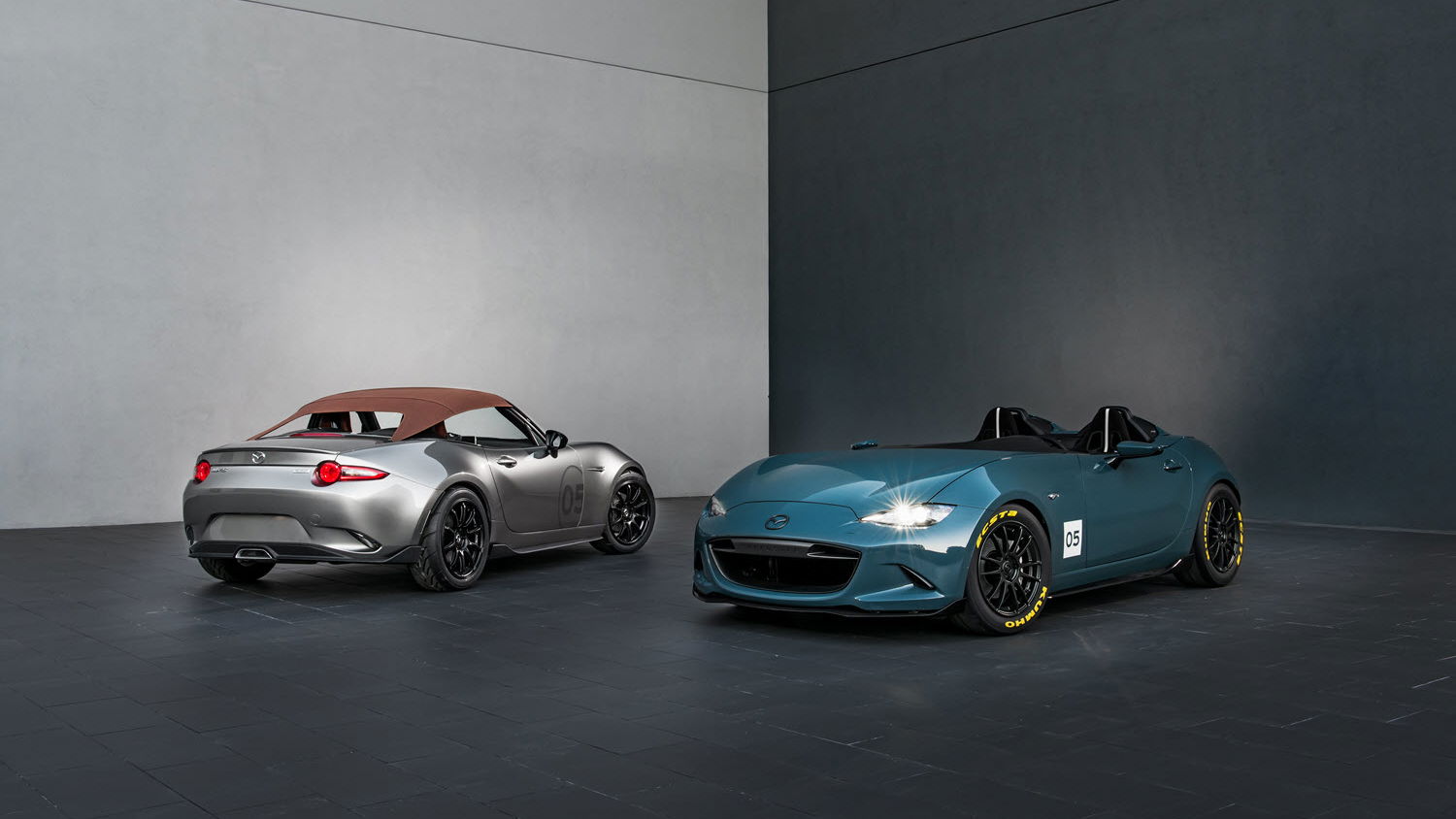 The Mazda MX-5 Spyder And Speedster Are SEMA Miata Concepts On Serious Diets