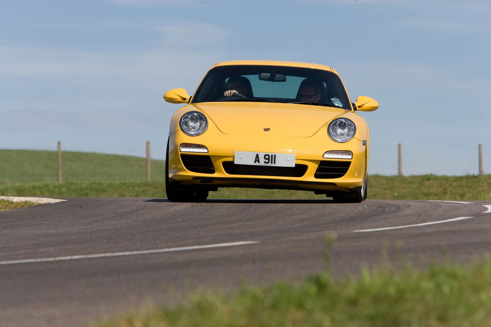 How To Nail The Perfect Heel And Toe Downshift