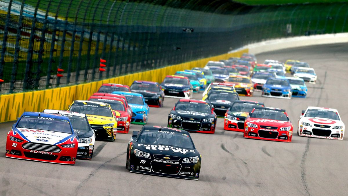 These Are The Differences Between Nascar Sprint Cup And Truck Series Cars