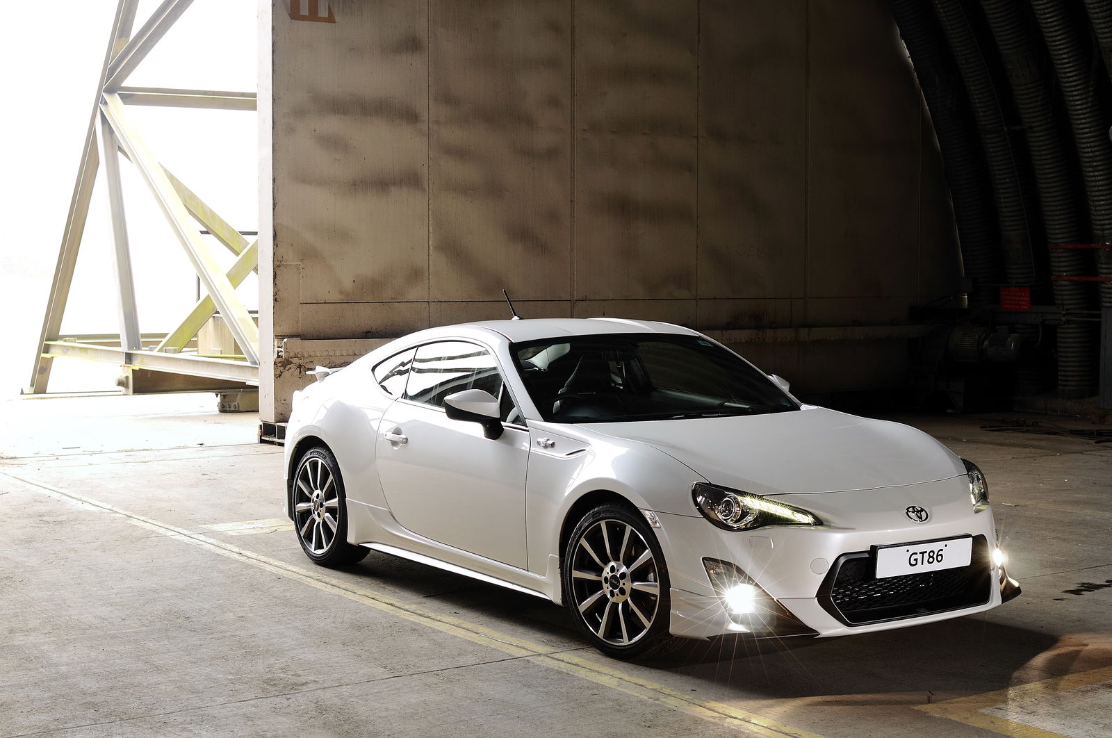 10 Cars That Deserve Lightweight Track Specials