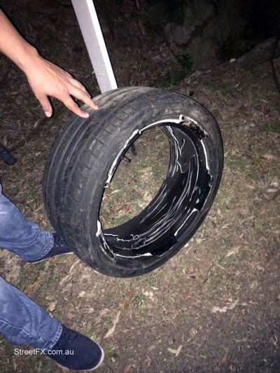 This Guy Reckons His Brand New VW Golf R's Wheel Disintegrated Out Of The Blue