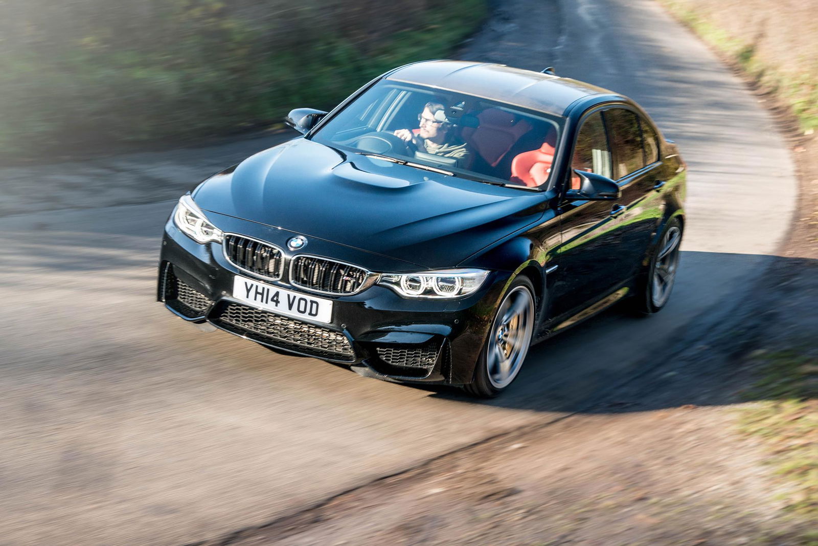10 Modern Sports Cars Made Insanely Cool With Pop-Up Headlights 