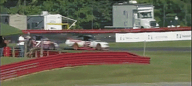 24 Brilliantly Opportunistic Racing Overtakes