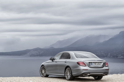 The New Mercedes E-Class Is a 130mph Hands-Free Weapon