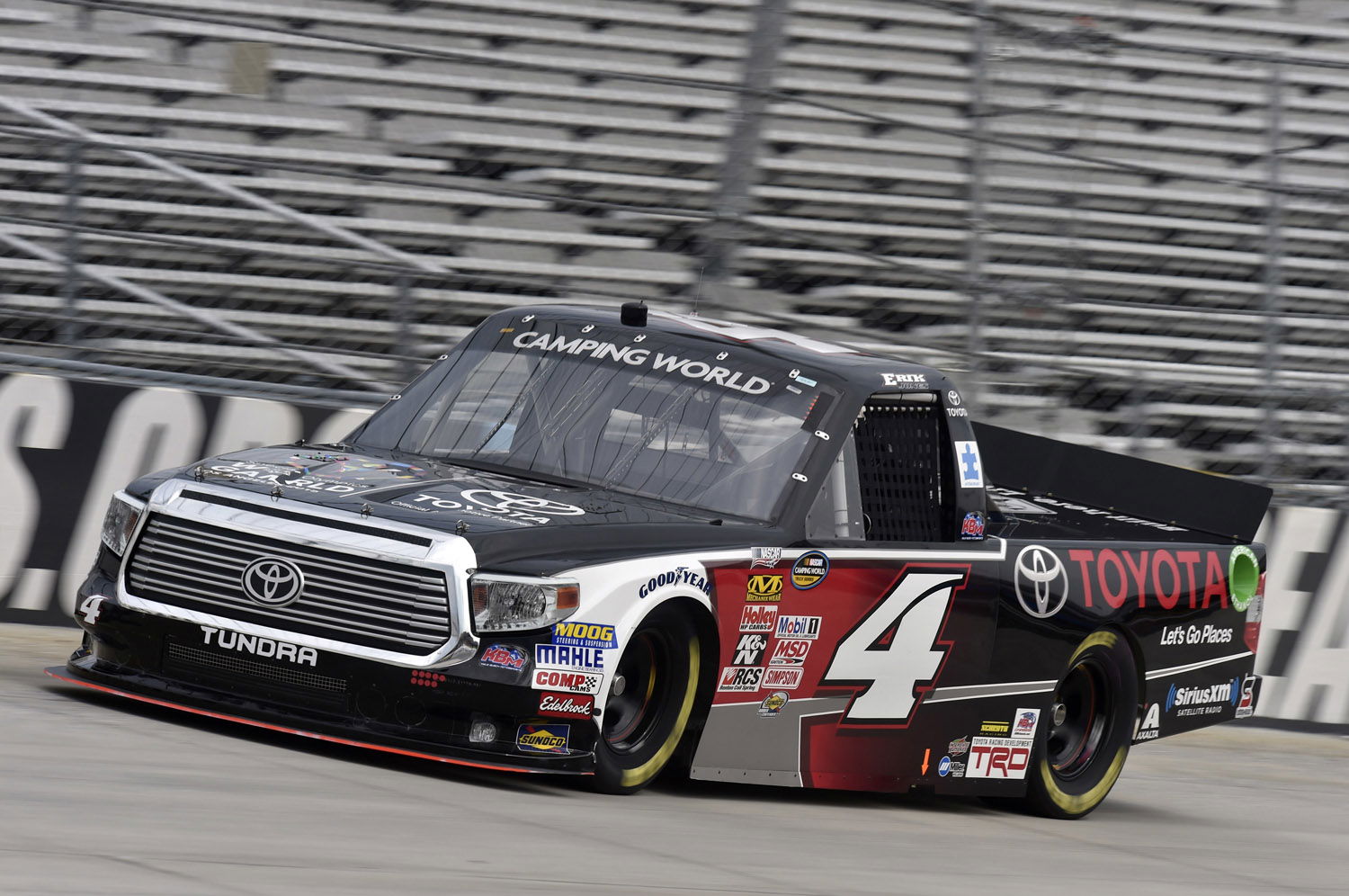 These Are The Differences Between Nascar Sprint Cup And Truck Series Cars