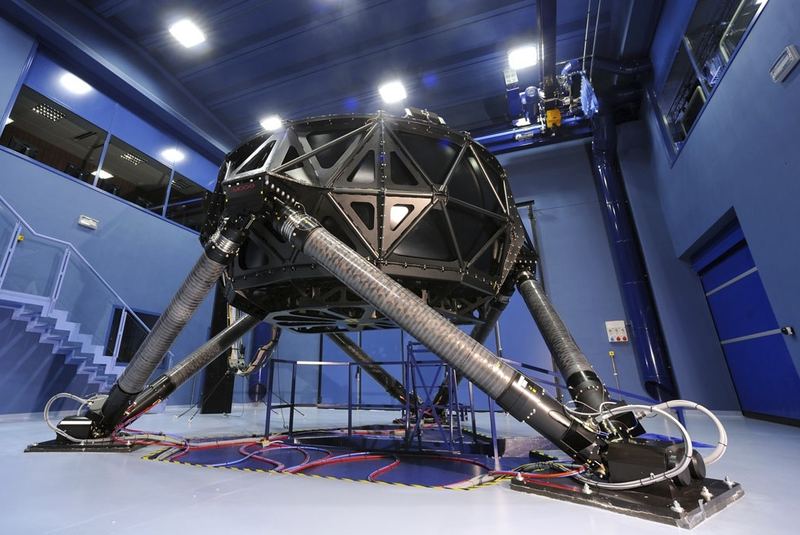 6 Of The World's Most Amazing Racing Simulators