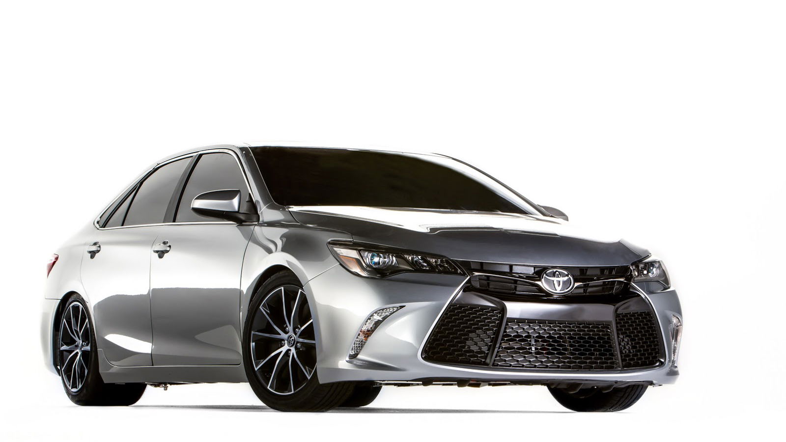 What Looks Like A Boring Toyota Camry Is Actually An 850bhp Drag Racer
