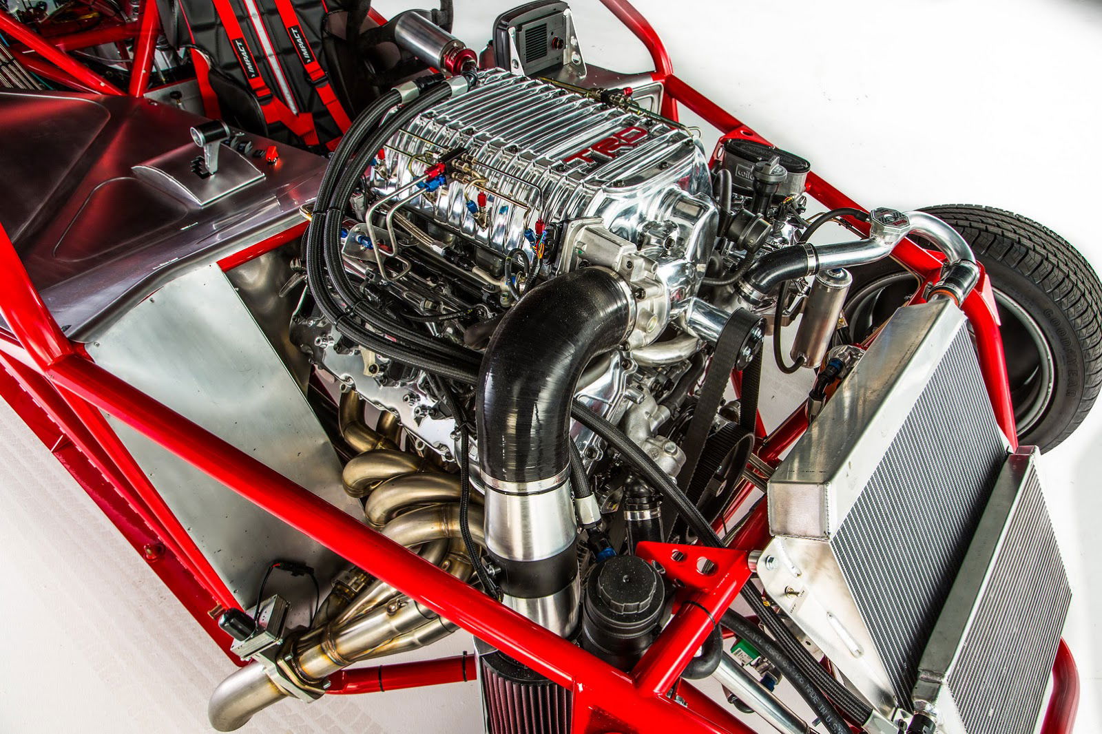 What Looks Like A Boring Toyota Camry Is Actually An 850bhp Drag Racer