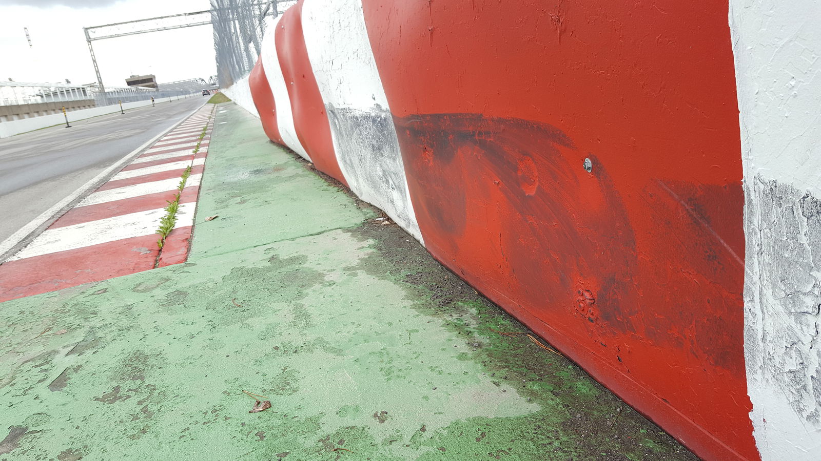 15 Spectacular Crashes At The Canadian GP’s Infamous Wall Of Champions