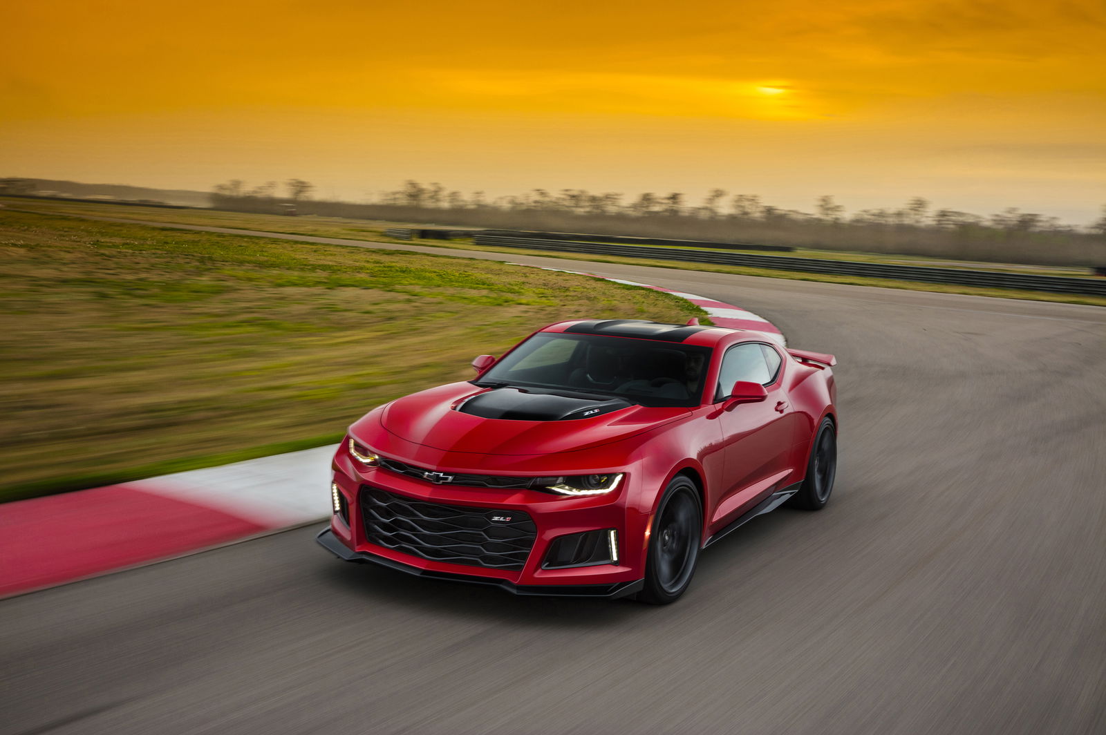 5 Things You Need To Know About The New Chevrolet Camaro ZL1