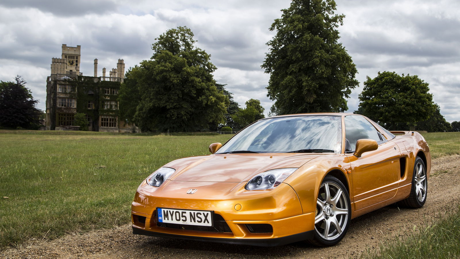 Three Word Reviews That Perfectly Sum Up These 9 Cars