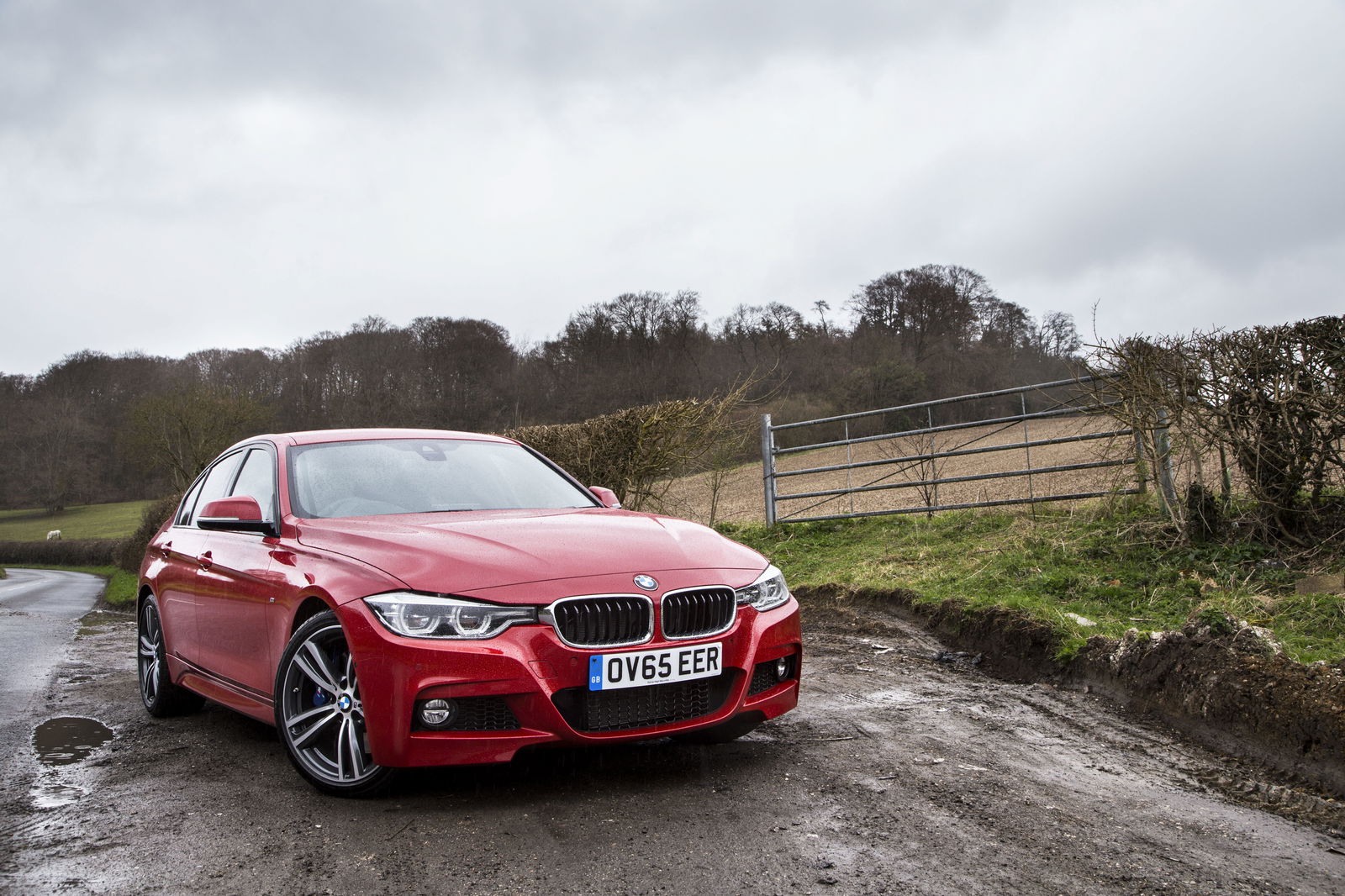 Jaguar XE S Vs BMW 340i: Has The 3-Series Finally Been Beaten?