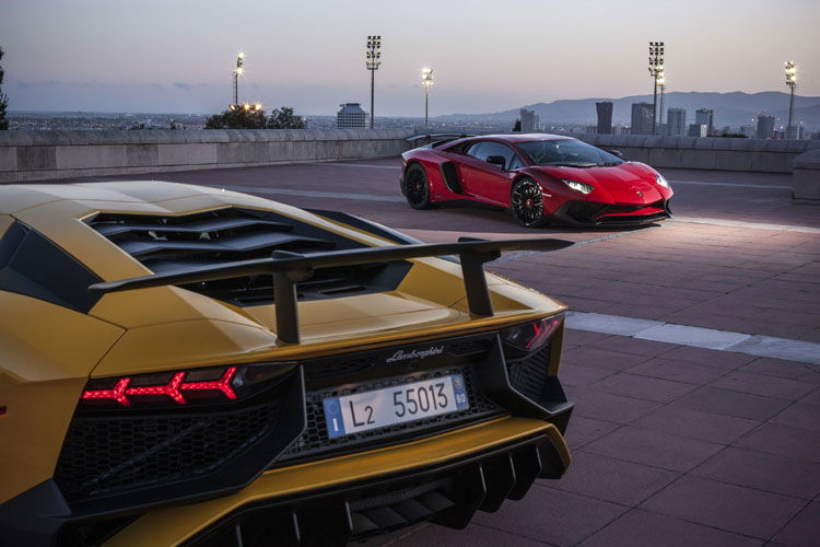 8 Cars That Make You Feel Like A Fighter Pilot
