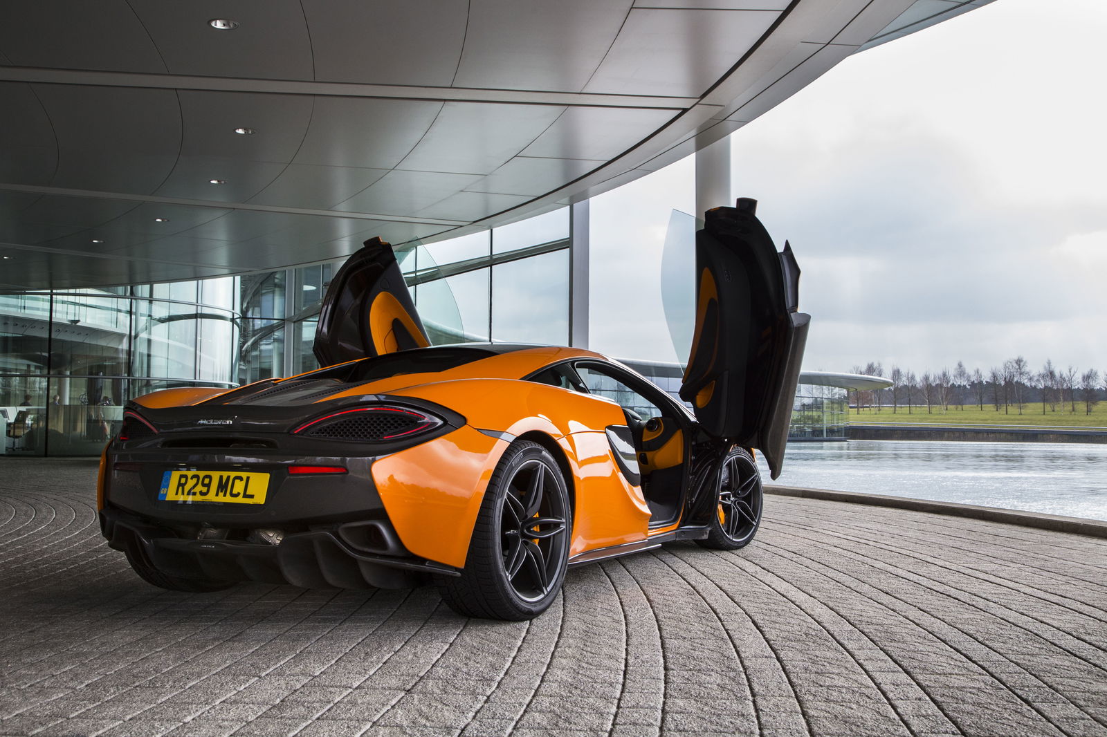 6 Ways The McLaren 570S Differs To The 650S 