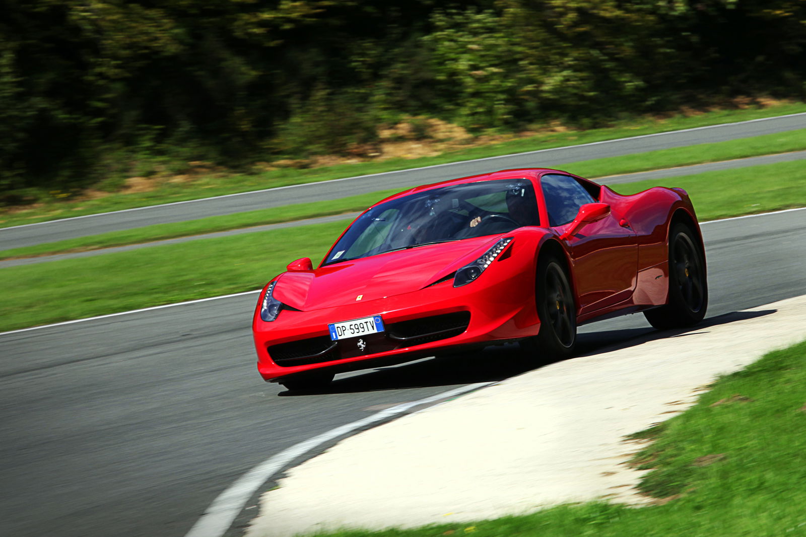 9 Supercars That Accelerate Slower Than A Tesla Model S In 'Ludicrous' Mode