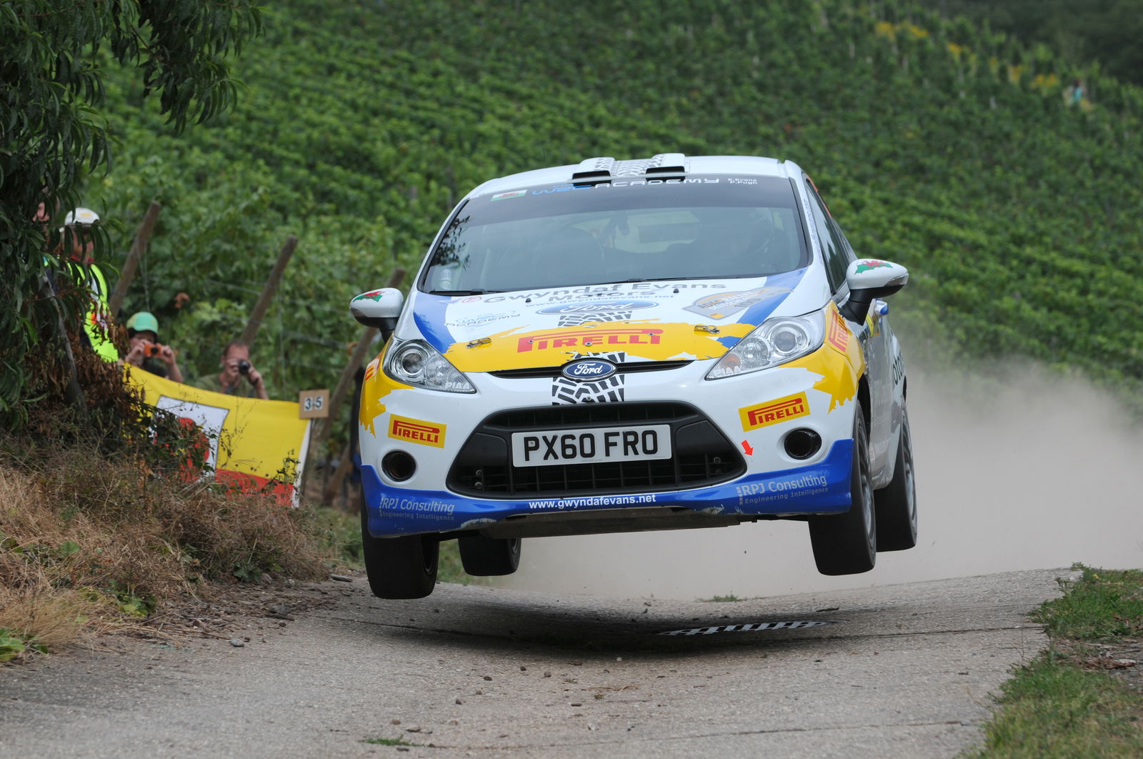 4 Things You Should Never Do In A Front-Wheel Drive Car
