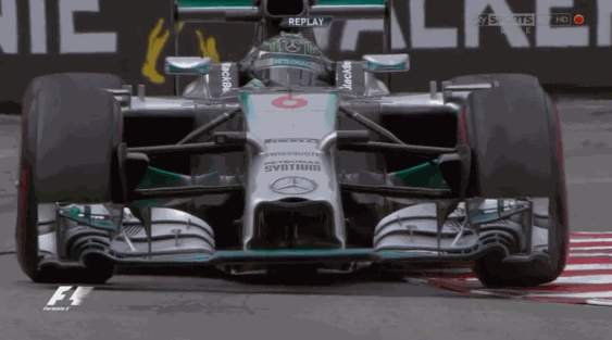 18 Spectacular Gifs Of F1 Racing Around Monaco